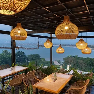 **** Hotel Del Cielo Indonesia