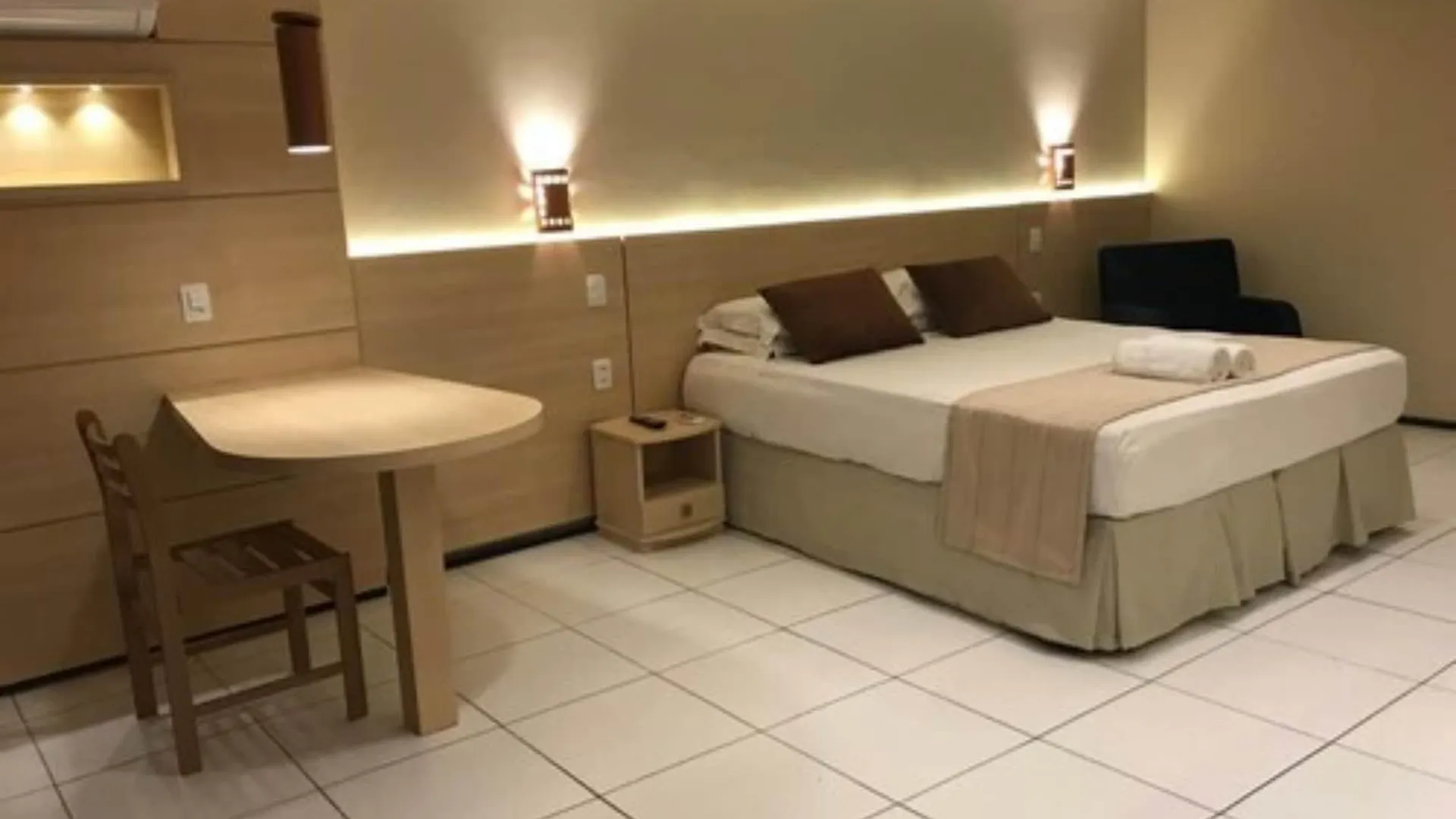 פורטאלזה Hotel Meridional